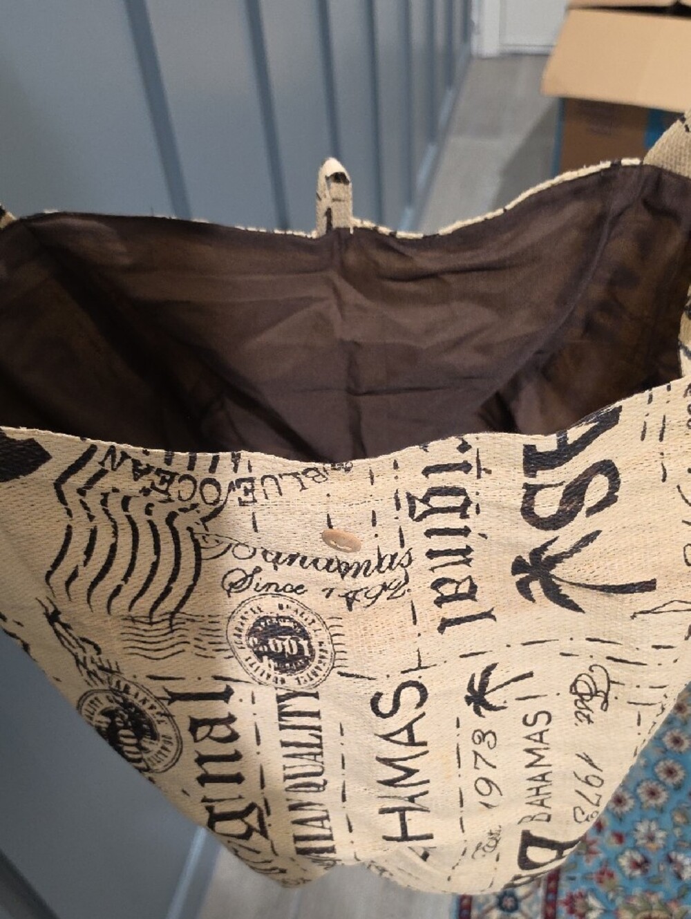 Beige Tote - Picture 5 of 8
